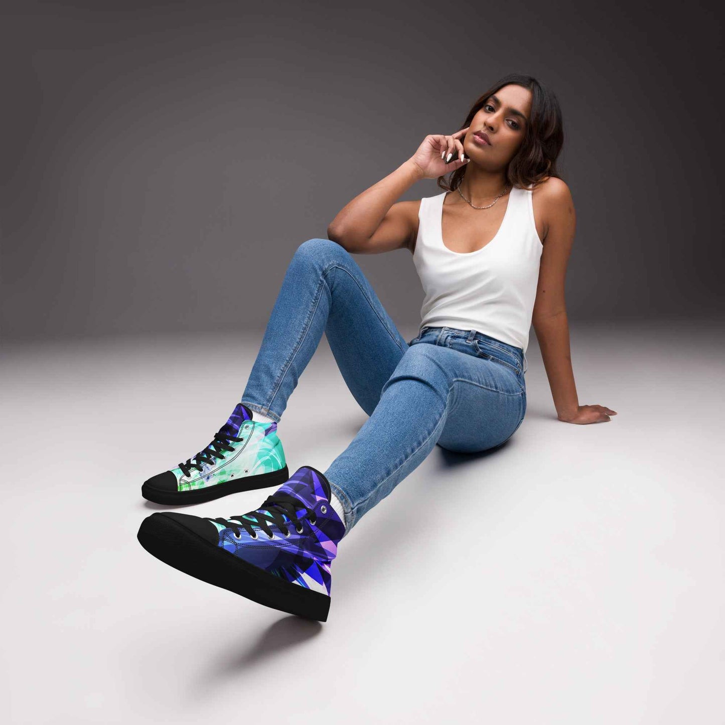 High-top shoes - Cosmetic Swirl