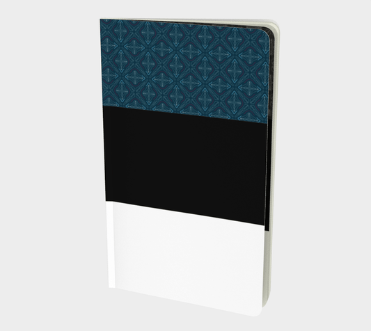 Small Notebook Esto for Everyday Writing and Notes