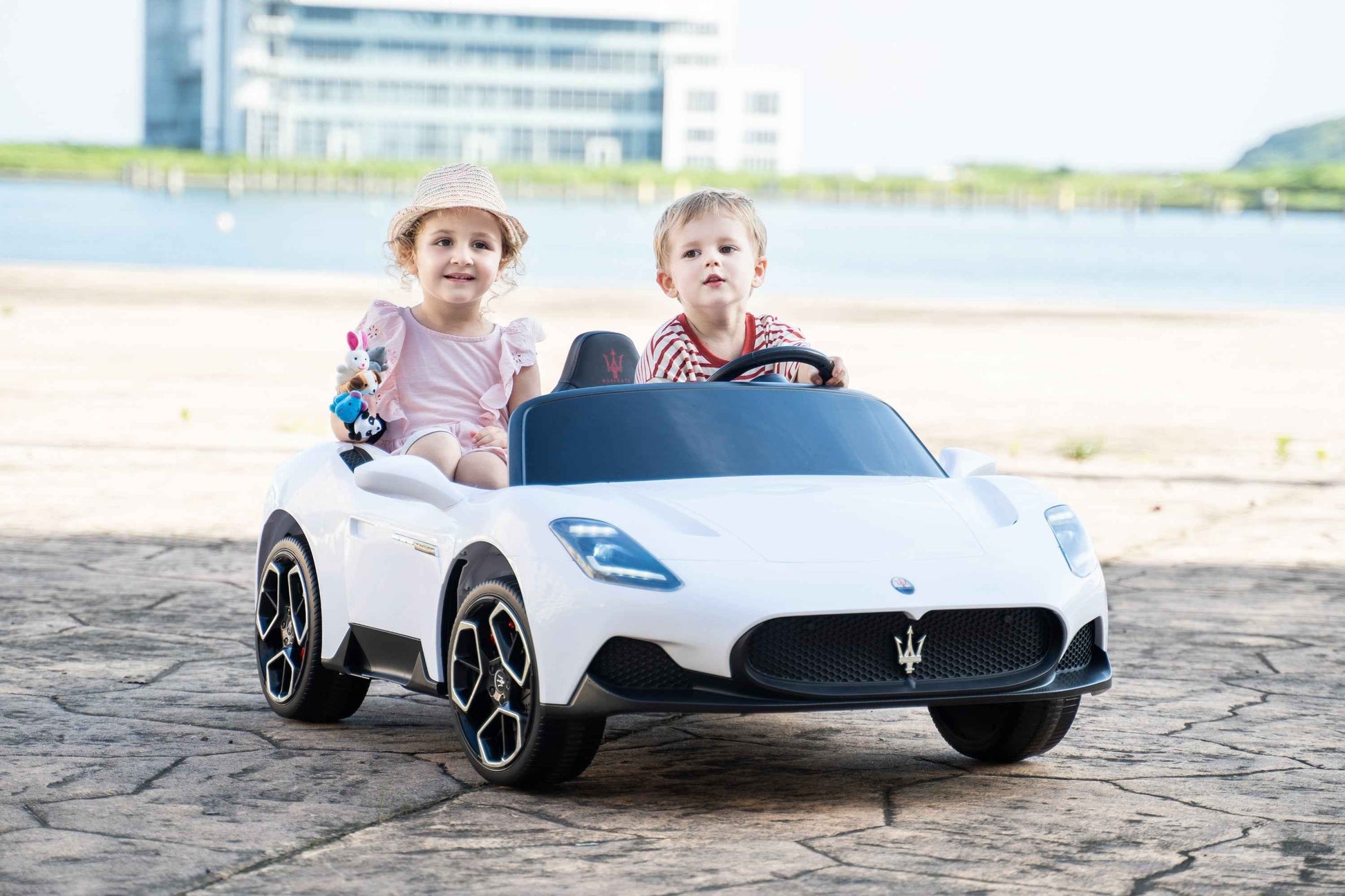 2026 Maserati MC20 Kids Ride On Car 24V 4X4 Deluxe 2 Seater