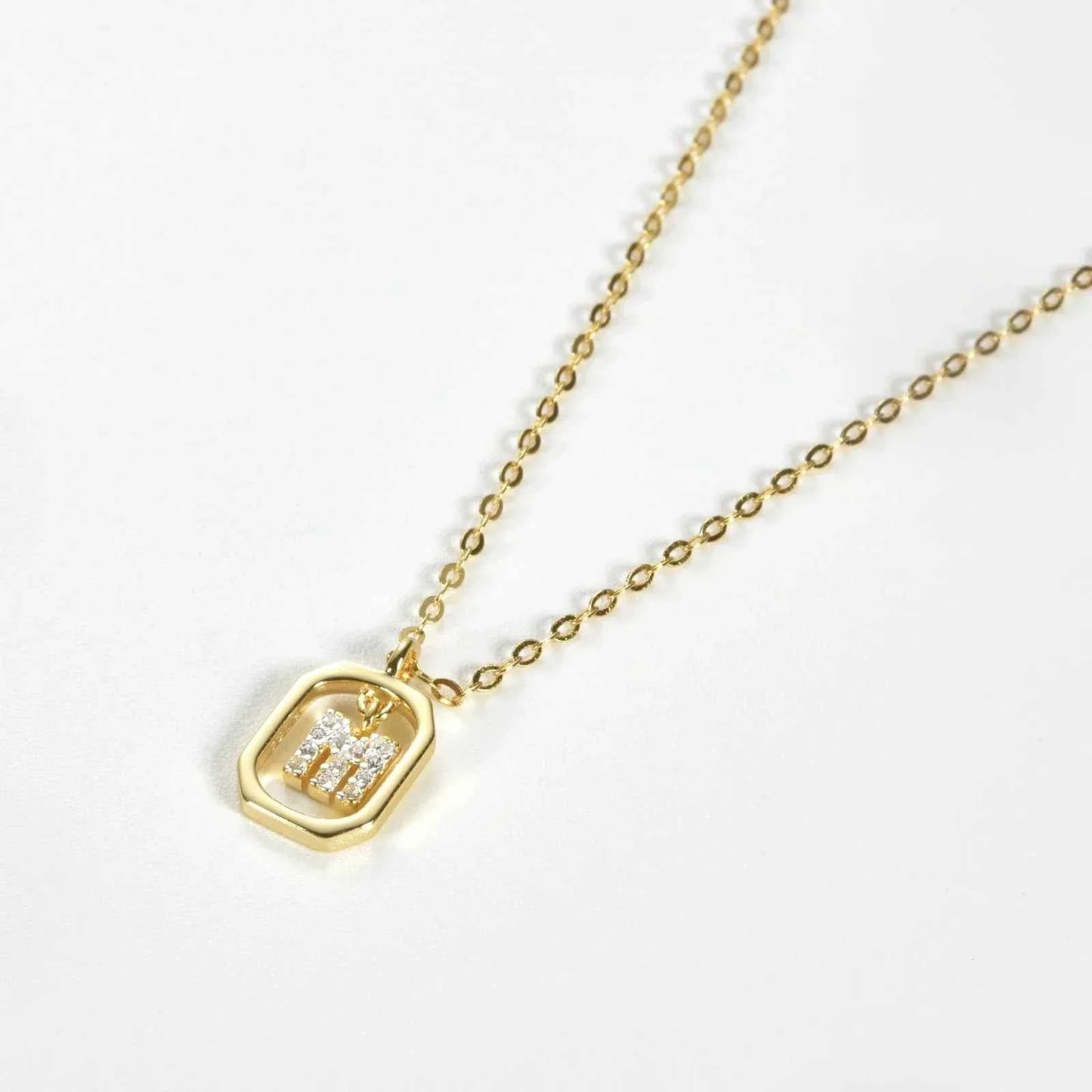 Personalized Initial Necklace in 925 Sterling Silver