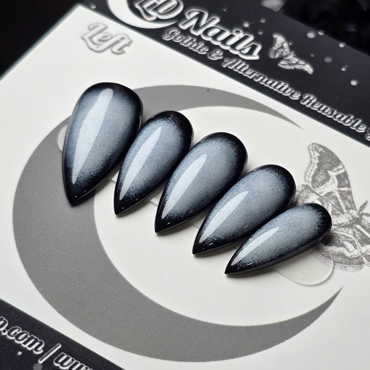 Eclipse Aura Press On Nails