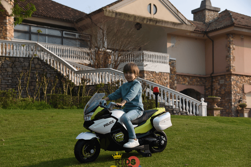 24V Police Officer Edition Kids' Motorcycle W/ Rubber Wheels, Emergency Siren, Lights & Music